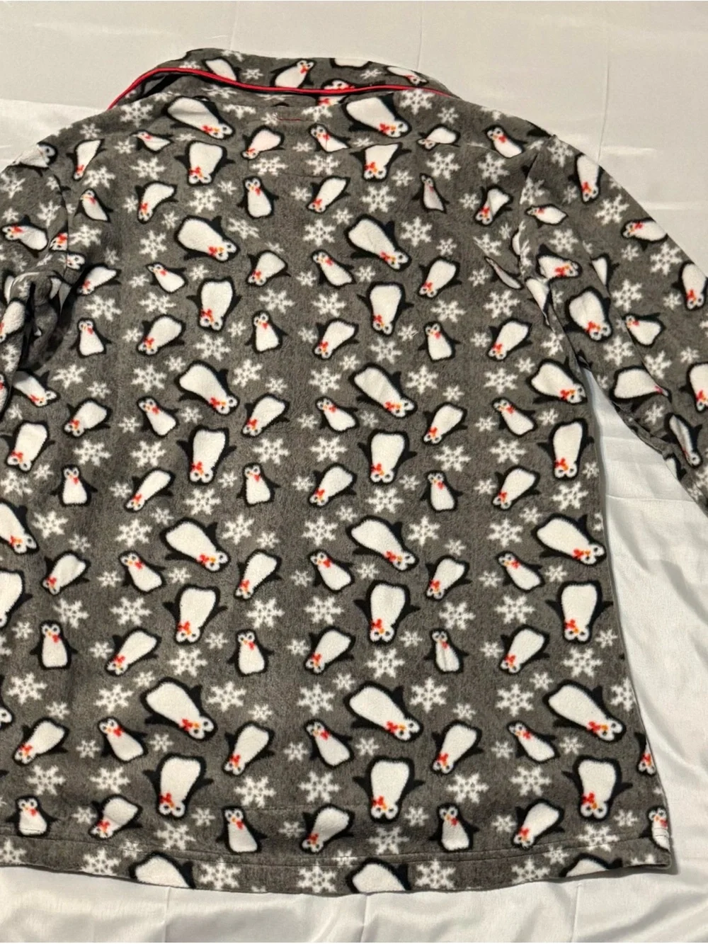 Bottoms Out Gal Kids Grey Penguin Fleece Pajama Top with Red Trim